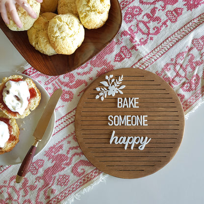 250mm Round Bamboo Stained Letterboard