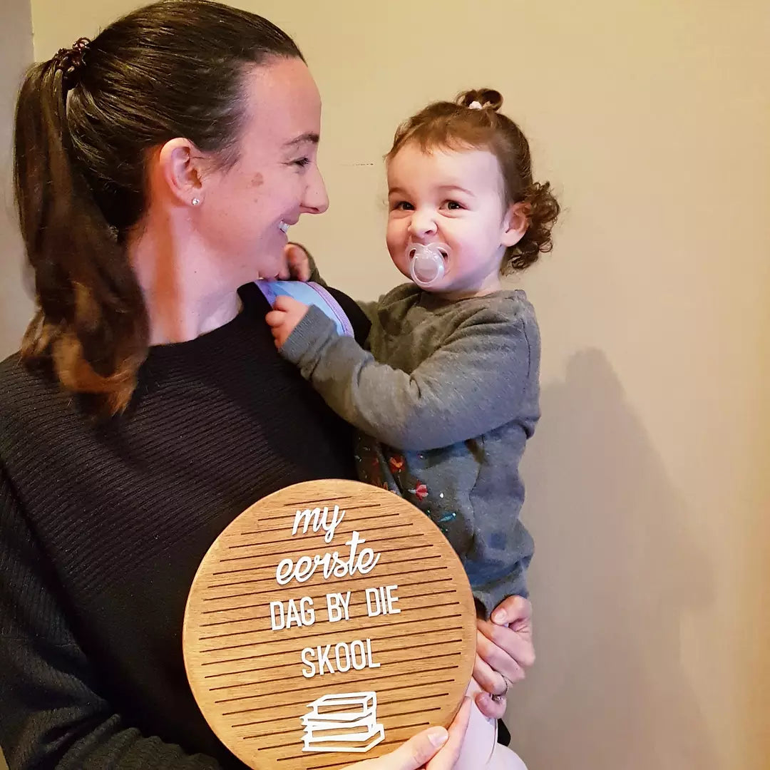 250mm Round Natural Letterboard